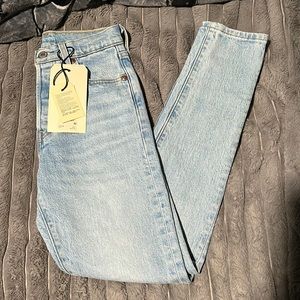 Levi’s 501 skinny jeans